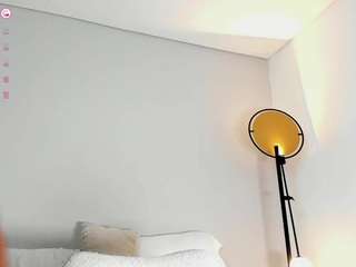 Live webcam model haley-drip on Soda Cams