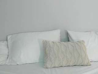 Live webcam model haley-drip on Soda Cams