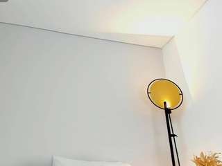 Live webcam model haley-drip on Soda Cams