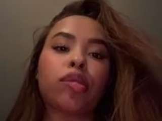 Haley live webcam show