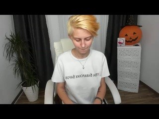 kayleeli (kayleeli) Nude on Cam. Free Live Sex Chat Room - Camsoda