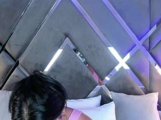 mia-evansx Live Webcam on CamSoda