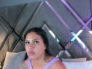 mia-evansx