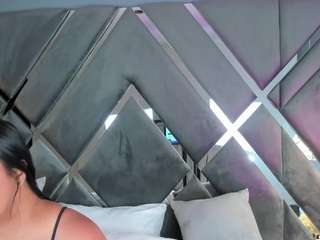 mia-evansx webcam
