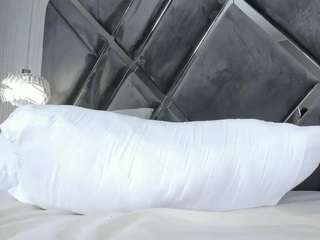 mia-evansx live webcam show