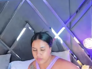 mia-evansx's Live Sex Cam Show