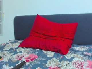 cosmicwarrior Live Webcam on CamSoda