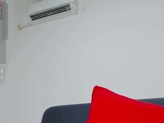 cosmicwarrior Live Webcam on CamSoda