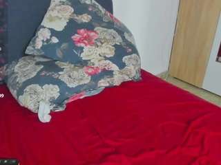 cosmicwarrior Live Webcam on CamSoda