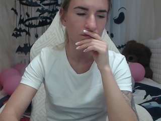 paradisemia Live Webcam on CamSoda
