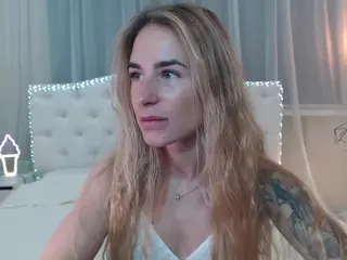 paradisemia's Live Sex Cam Show