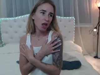 paradisemia's Live Sex Cam Show