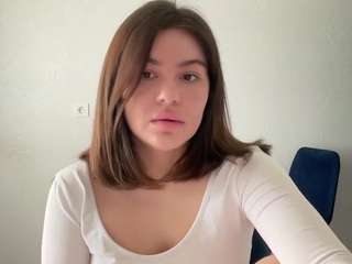 youramy Live Webcam on CamSoda