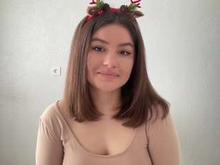 Live webcam model youramy on Soda Cams