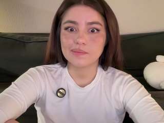 youramy live webcam show