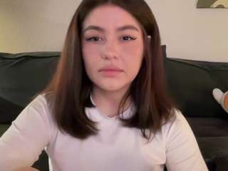 youramy live webcam show