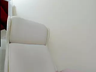 Mia Lombardi's Live Sex Cam Show