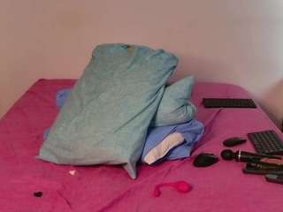 nicolleknight webcam