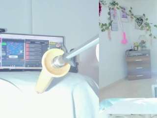 emily-philip 18 live webcam