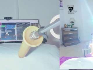 emily-philip Live Webcam on CamSoda