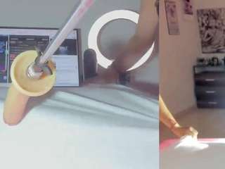 emily-philip's CamSoda show and profile