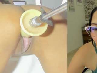 Live cam show with Emily