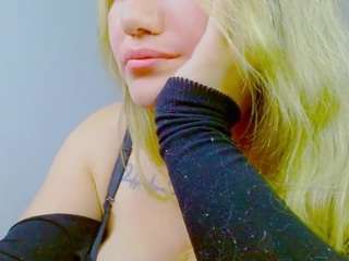 julixxxx69 Live Webcam on CamSoda