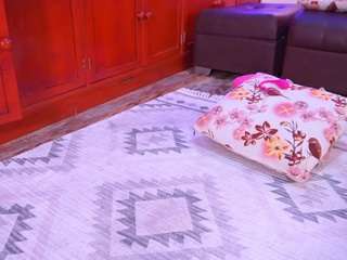 lara-giraldo Live Webcam on CamSoda