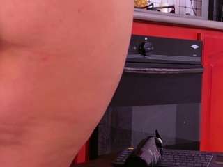 lara-giraldo live cam profile