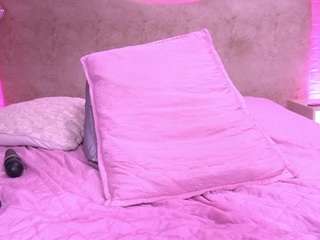 sarakaisy live webcam show