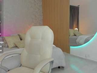  sarah-stone chat room