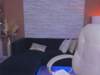 sarah-stone Live Webcam on CamSoda