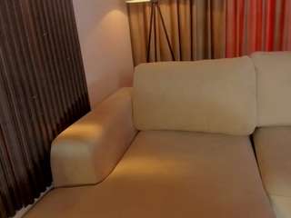 Sarah live webcam show