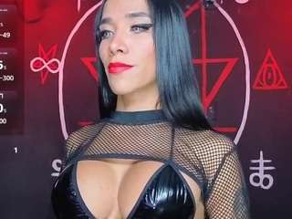 depresion-black webcam