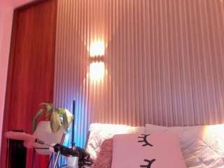 le modèle ameelie est en webcam porno dans un show sur le site camsoda, il possède les tags suivants: anal,shaved pussy,nipples,no drinking,ohmibod,pussy,ride-torso,sexy,shaved,smoking,natural,spank,squirter,striptease,swallow,tattoos,teen-18,toys,young-adult,ass