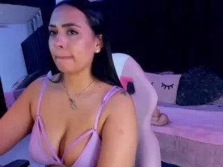 ameelie's Live Sex Cam Show