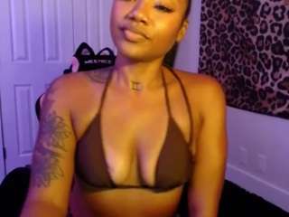 SkylaMartinez live cam preview