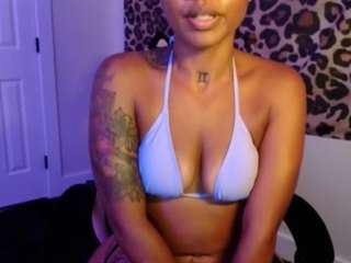 skylamartinez Live Webcam on CamSoda