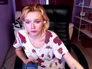Little Bunny's Live Sex Cam Show