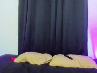 rose-and-alicia webcam