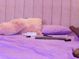 mssbombom Live Webcam on CamSoda