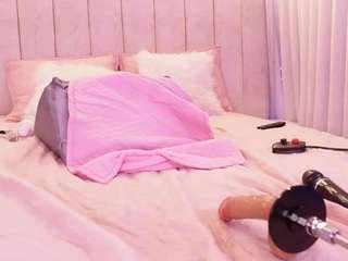 mssbombom Live Webcam on CamSoda