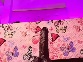 emyli_sw's Live Sex Cam Show