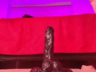 emyli_sw's Live Sex Cam Show