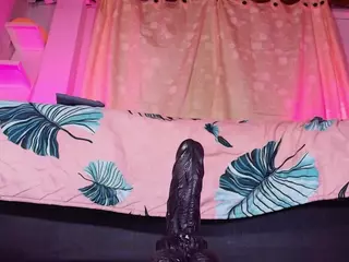 emyli_sw's Live Sex Cam Show