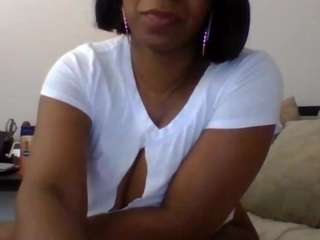 sassywithcurves100