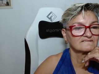bety-cum2