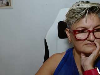 bety-cum2