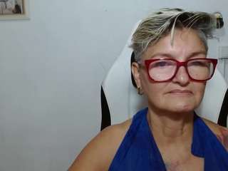 bety-cum2