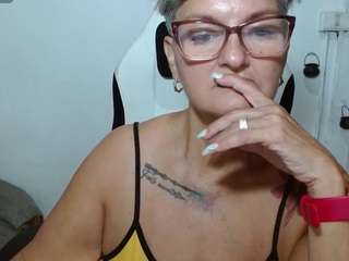 bety-cum2